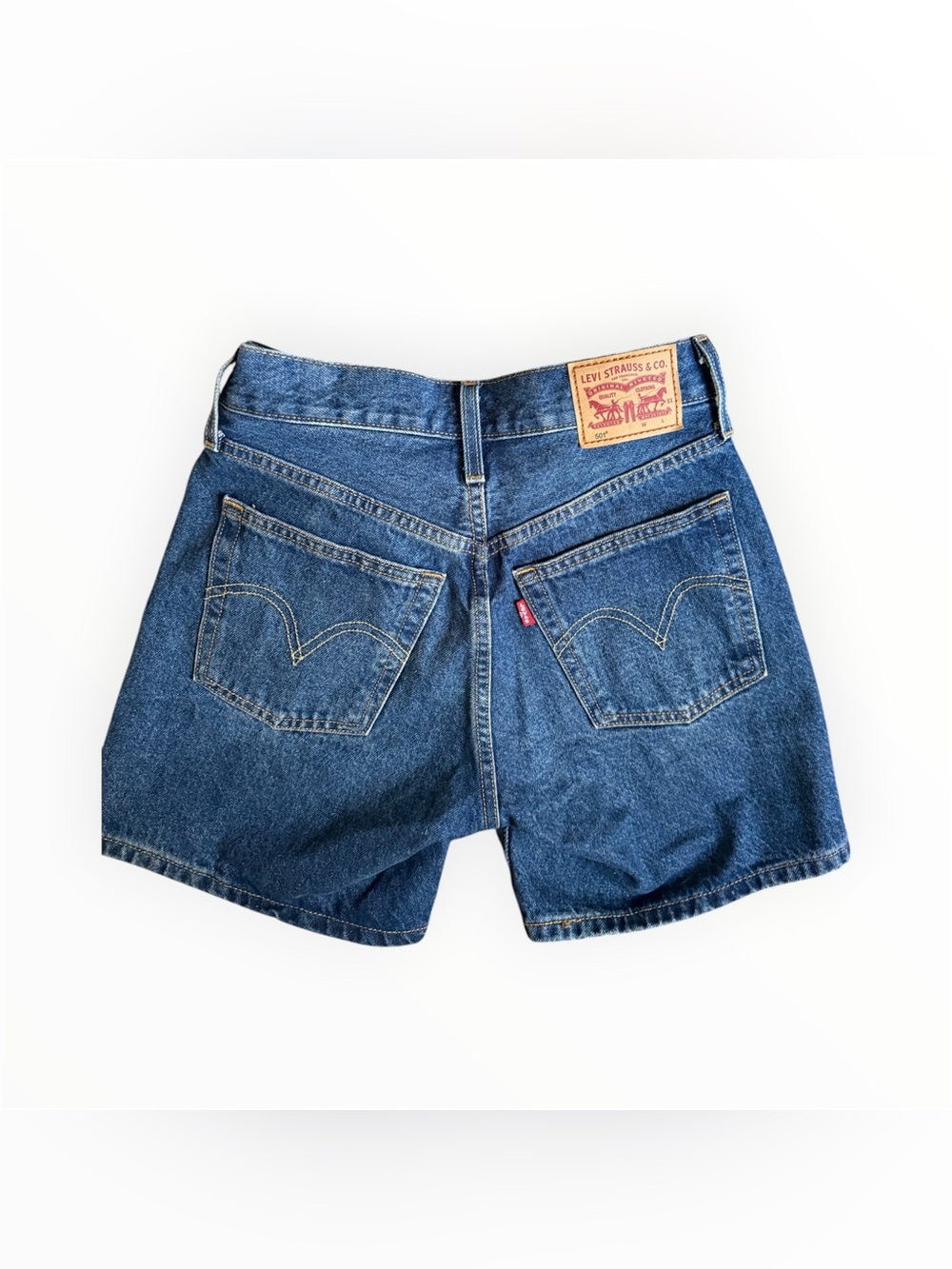 Levis 501 Mid Thigh Short in Broken Midnight like new women’s 24 - Picture 3 of 8